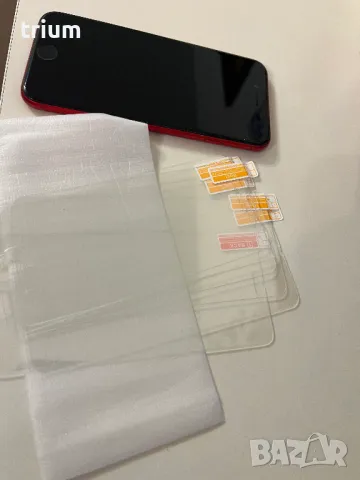 Apple Iphone SE 2020 64GB red отключен с 6 стъклени протектора, снимка 12 - Apple iPhone - 48981713