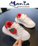 Детски спортни обувки с ягодка Два цвята , снимка 1