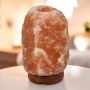 Солна лампа / Лампа от хималайска сол с дървена основа - 3 размера, снимка 1