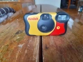 Стар фотоапарат Kodak Fun Saver, снимка 1