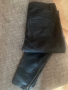 Дамски кожен панталон, размер М, снимка 13