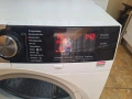 Сушилня с термопомпа AEG SERIES 9000 8кг. А+++, снимка 5