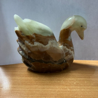 фигура лебед естествен камък ахат , снимка 4 - Ръчно изработени сувенири - 44943505