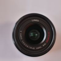 Продавам Panasonic Lumix GH4 с два обектива и батерия., снимка 7 - Фотоапарати - 45423587