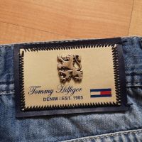 Мъжки къси панталони Tommy Hilfiger, размер S, снимка 8 - Къси панталони - 45525807