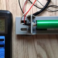 Тестер за измерване вътрешно съпротивление на батерия в комплект с държач 18650 21700, снимка 16 - Друга електроника - 45853908