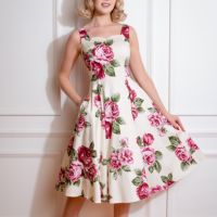 Heart &Roses- XXL-Великолепна еластична рокля  с висока талия на цветя за едра дама , снимка 1 - Рокли - 45381758