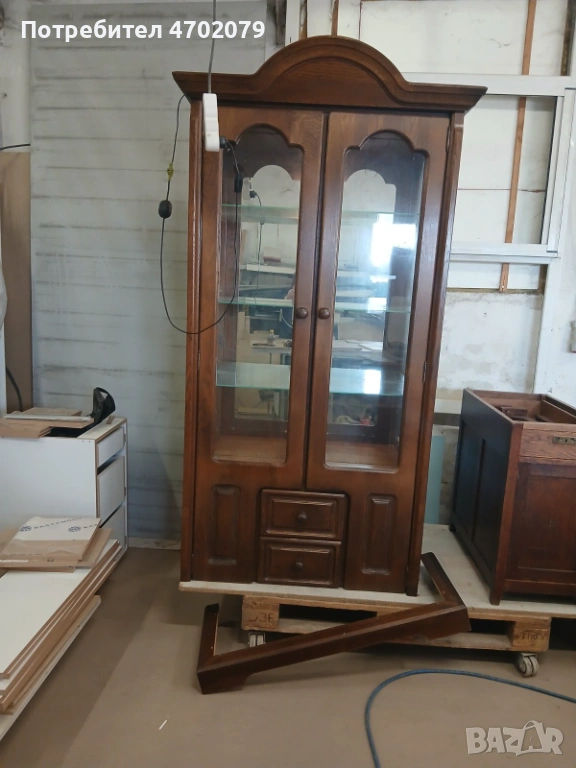 Старинна витрина, снимка 1
