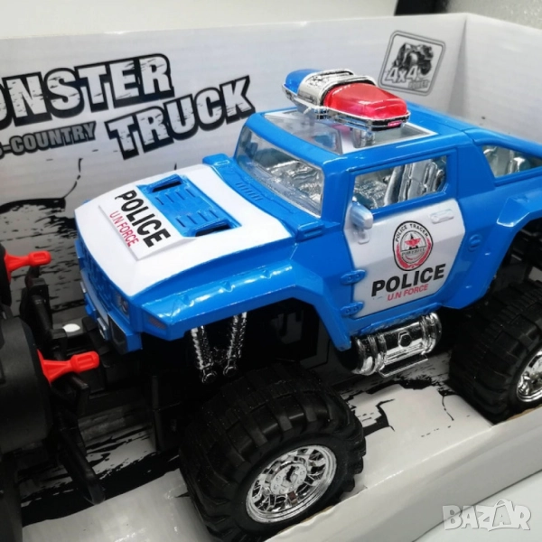 Полицейски джип с радиоуправление – 4x4 Monster Truck, снимка 1