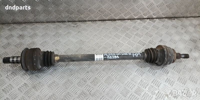 Полуоска Mercedes ML250d W166 2013г.(задна дясна)	, снимка 1