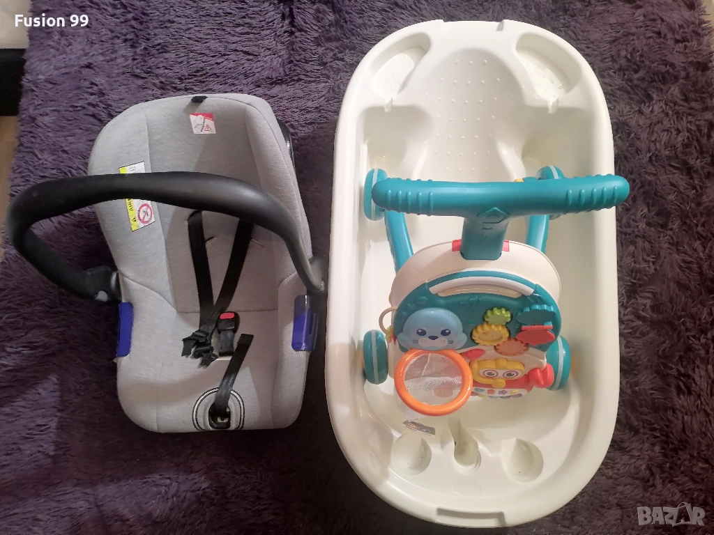 Бебешко кошче, корито, проходилка, количка, стол за хранене и матрак, снимка 1