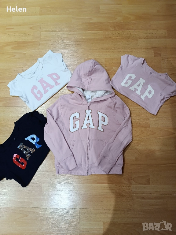 Лот Gap-топъл суичър и 3 блузки , снимка 1