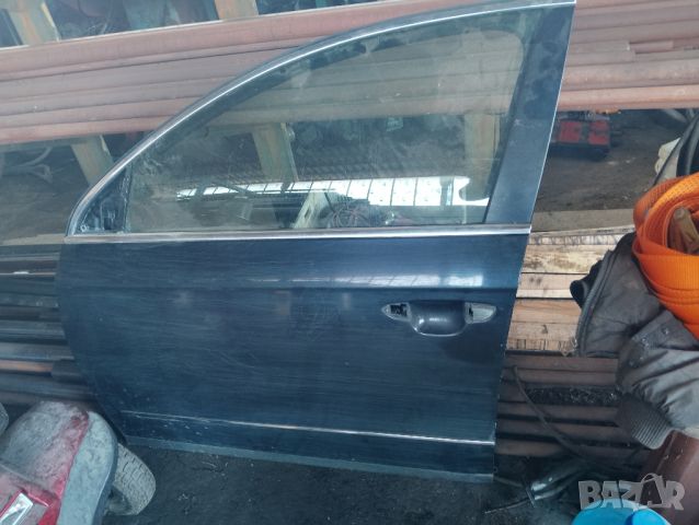 лява врата за VW Passat  B6 , снимка 1 - Части - 46345724