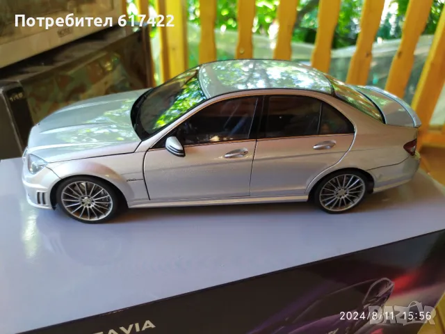 1:18 Mercedes-Benz C63 AMG 2008 , AUTOart, снимка 7 - Колекции - 46923672