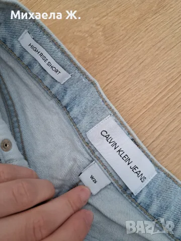 Нови къси дънкови панталони Calvin Klein , снимка 2 - Къси панталони и бермуди - 49389617
