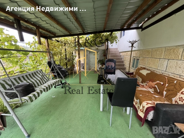 Къща в много добро състояние - с. Осенец, снимка 7 - Къщи - 52061623