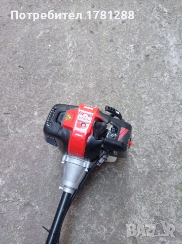 Бензинов тример за косене на трева., снимка 4 - Градинска техника - 52371987