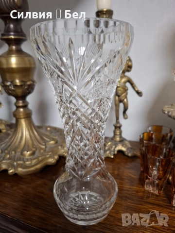 Кристална ваза 