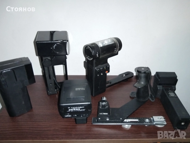 Светкавици за камери Rollei, BAUER, POLAROID, Metz , снимка 3 - Светкавици, студийно осветление - 48676783