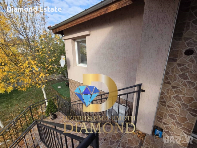 Двуетажна къща в село Добрич, общ. Димитровград, снимка 5 - Къщи - 52061050