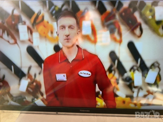 LED телевизор Toshiba 32RL933G за ремонт, снимка 9 - Телевизори - 51841944