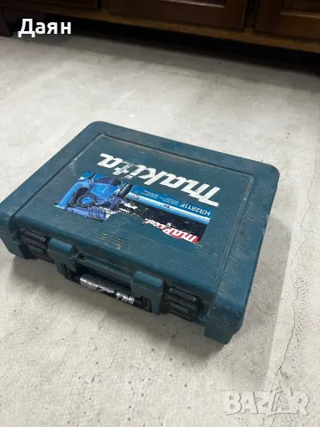 перфоратор електрически MAKITA HR2460-780 W, снимка 5 - Други инструменти - 49257584