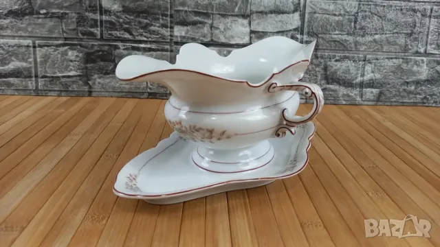 Стар порцеланов сервиз Hutschenreuther, снимка 11 - Сервизи - 50168443