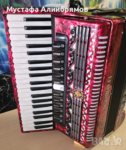 SKANDALLİ SUPER IV 120 баса, снимка 14 - Акордеони - 54127447