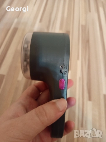 Ел. Машинка, Нова за премахване на папули и шушки от дрехи, одеала и тн, снимка 4 - Друга електроника - 54041618