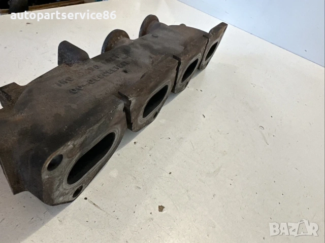 Изпускателен колектор ляво разположение на волана за Peugeot 407 2.2 HDI (2007) 9681890680, снимка 2 - Части - 53700082