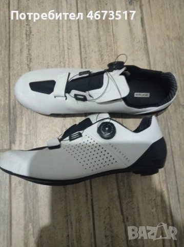 Карбонови обувки за колоездене 45 номер , снимка 2 - Велосипеди - 53436238