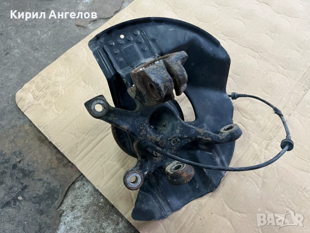 Преден ляв шенкел за BMW E46, снимка 2 - Части - 50422005