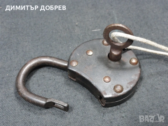 СТАР РЕТРО КАТИНАР С КЛЮЧ , снимка 3 - Антикварни и старинни предмети - 53022290