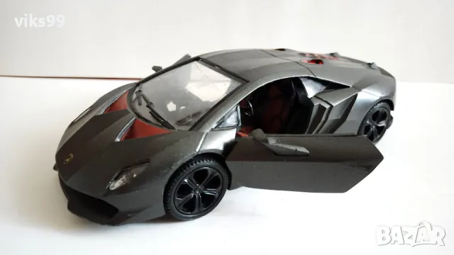 Lamborghini Sesto Elemento Motormax 1:24, снимка 2 - Колекции - 47104084