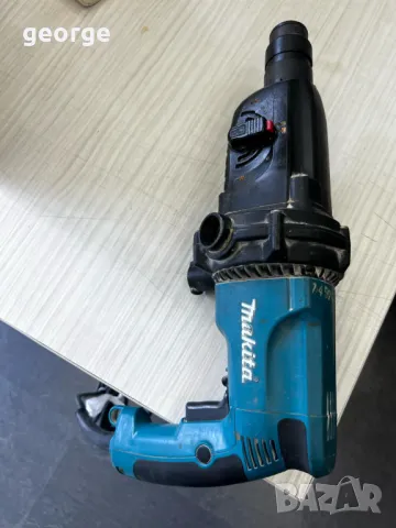 Перфоратор Makita HR2432, снимка 3 - Други инструменти - 48195390