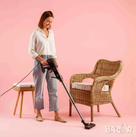 Прахосмукачка Solac Turbobat 600 – 600W, 12.000 Pa, циклонна технология, 0.8L