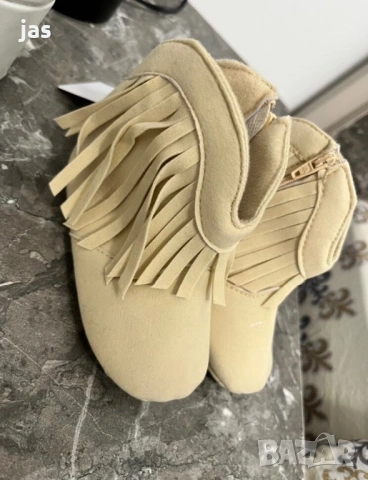 Бебешки боти 6-12мес