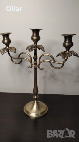Много красив свещник за 3 свещи. Месинг. , снимка 2 - Декорация за дома - 52093285