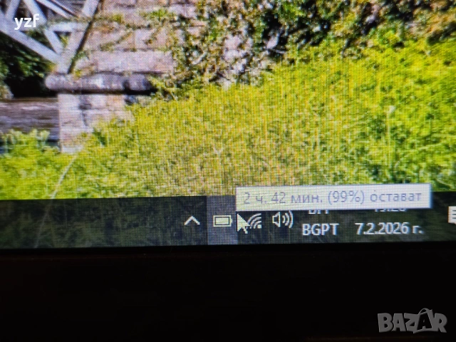 Medion Akoya E7226 17,3 инча, снимка 4 - Лаптопи за работа - 53398815