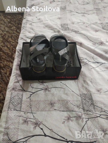 Разменям сребристи и черни нови обувки , снимка 11 - Дамски ежедневни обувки - 53422939