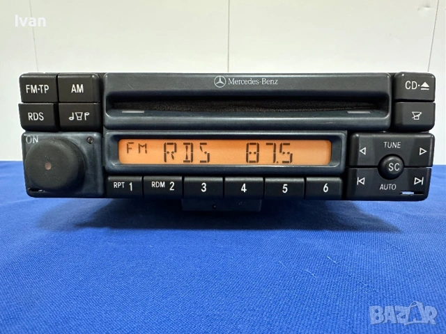 Продавам аудио плеър Alpine MF2297 Special.