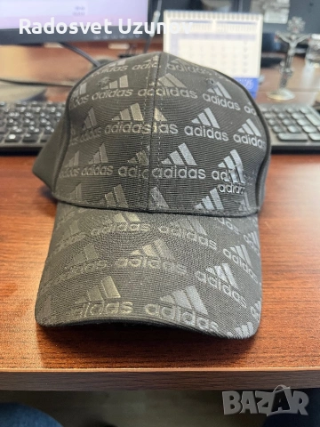 Мъжка шапка Adidas