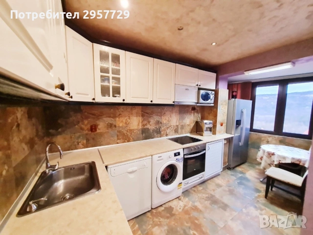 Двустаен тухлен апартамент - Света гора!, снимка 3 - Апартаменти - 54156866