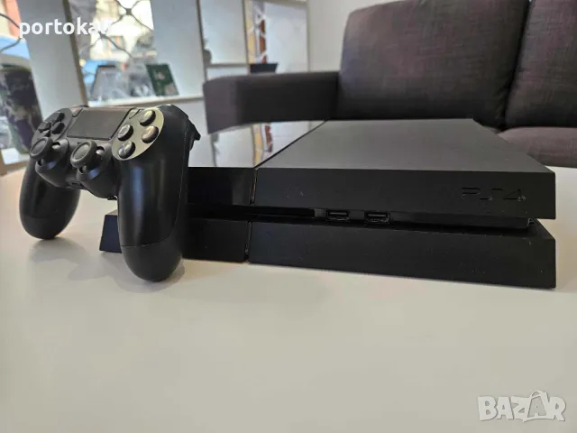 PS4 + 10 игри! Playstation 4 Плейстейшън 4 500GB джойстик игра кабели, снимка 4 - PlayStation конзоли - 46232488