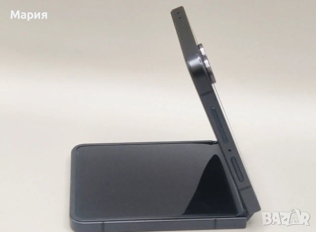 Samsung Galaxy Z Flip7 5G 256GB 12GB RAM Dual, снимка 5 - Samsung - 54245875