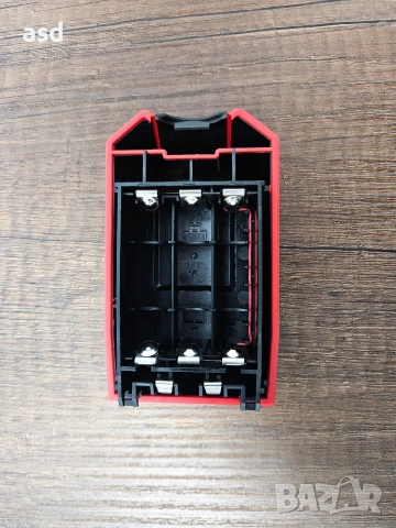 Капак за батерия LEICA, LINO L6R/G, 913330 Поставка за алкална батерия, снимка 3 - Други инструменти - 53342820