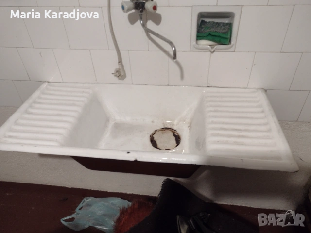 Чугунена мивка