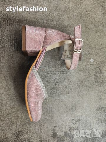 Детски елегантни обувки в розово/Б589, снимка 3 - Детски обувки - 45450907
