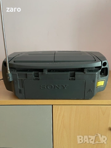 Радиокасетофон Sony CFD-S28L, снимка 4 - Радиокасетофони, транзистори - 53962730
