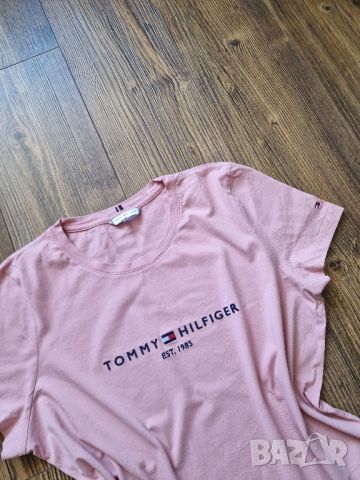 Страхотна дамска тениска TOMMY HILFIGER размер XL, снимка 2 - Тениски - 46224513